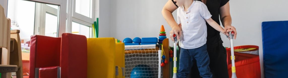 “Labsirdības misijā” jau 11 bērni saņēmuši nepieciešamos tehniskos palīglīdzekļus