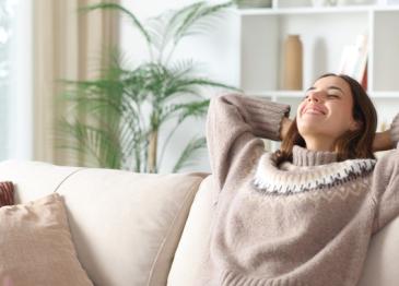 Sievietes ilgojas pēc atpūtas bez pienākumiem – vai vīrieši to pamana?